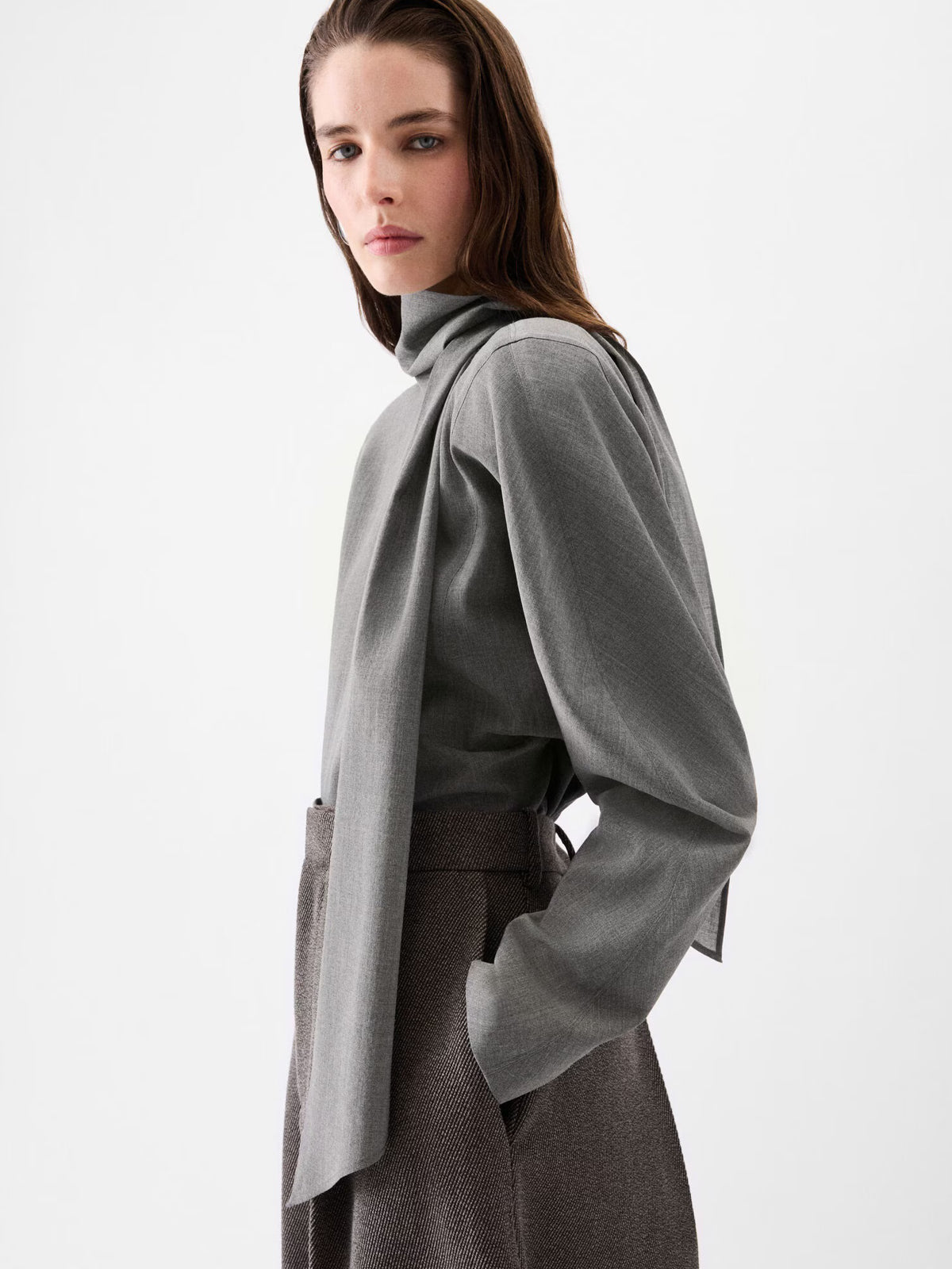 Top La Blouse Chale Jacquemus