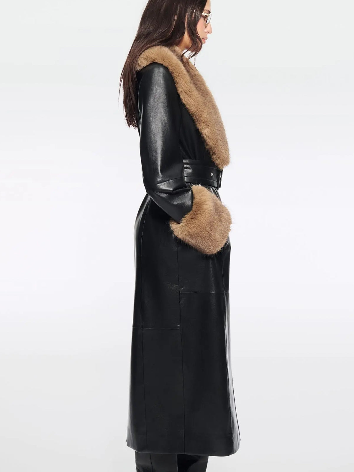 Cappotto Stand Studio