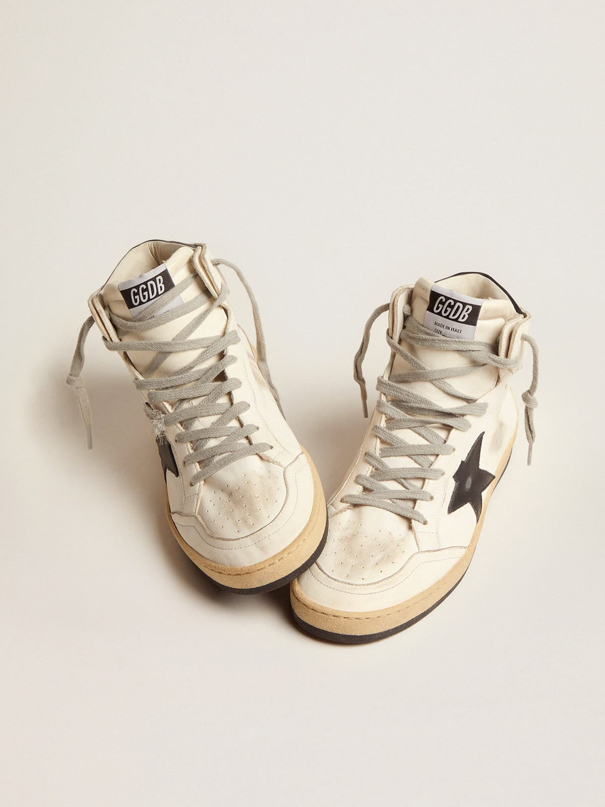 Sneakers Sky Star Golden Goose