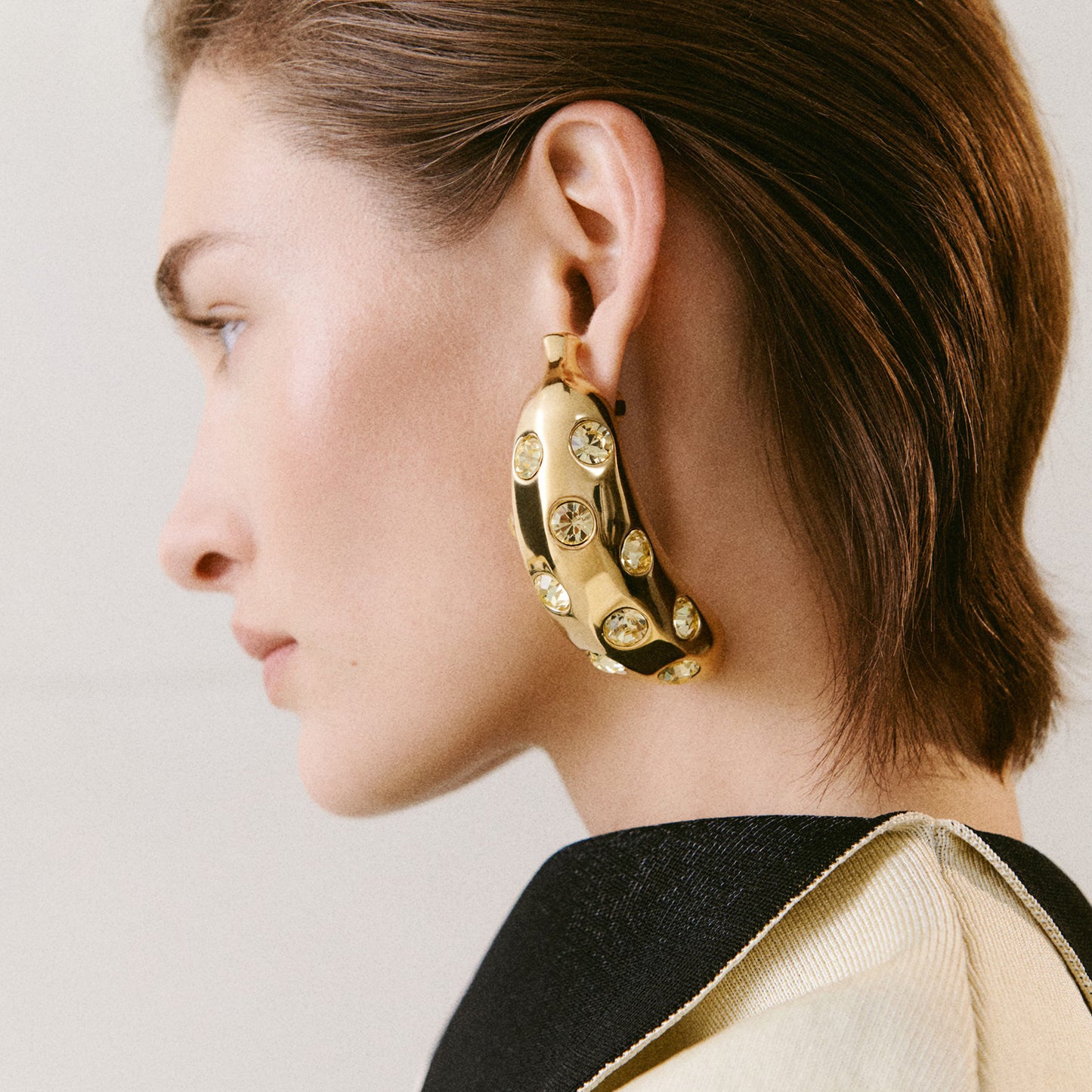 Orecchini Les Boucles Bananes Jacquemus