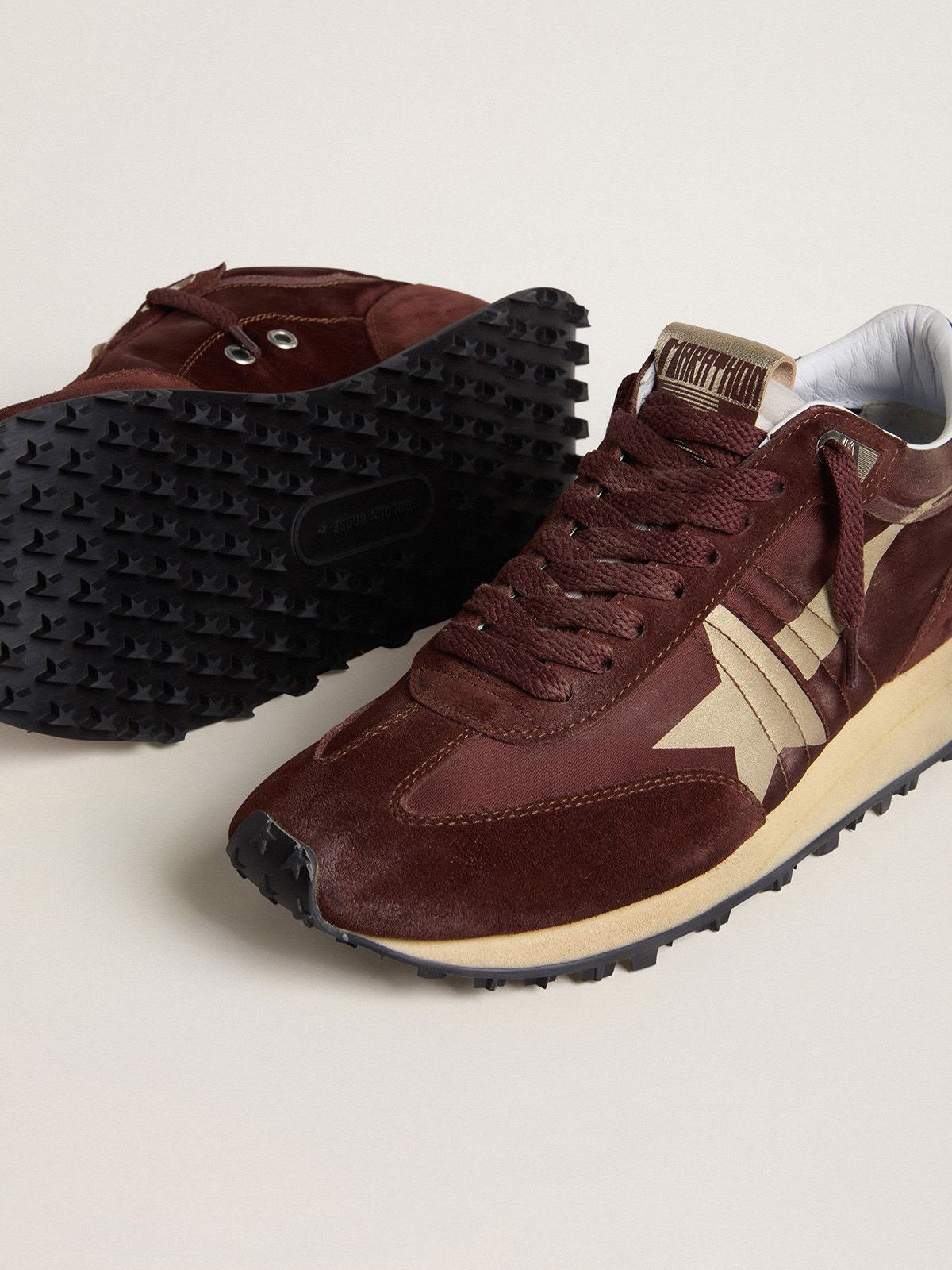 Sneakers Running Marathon Golden Goose